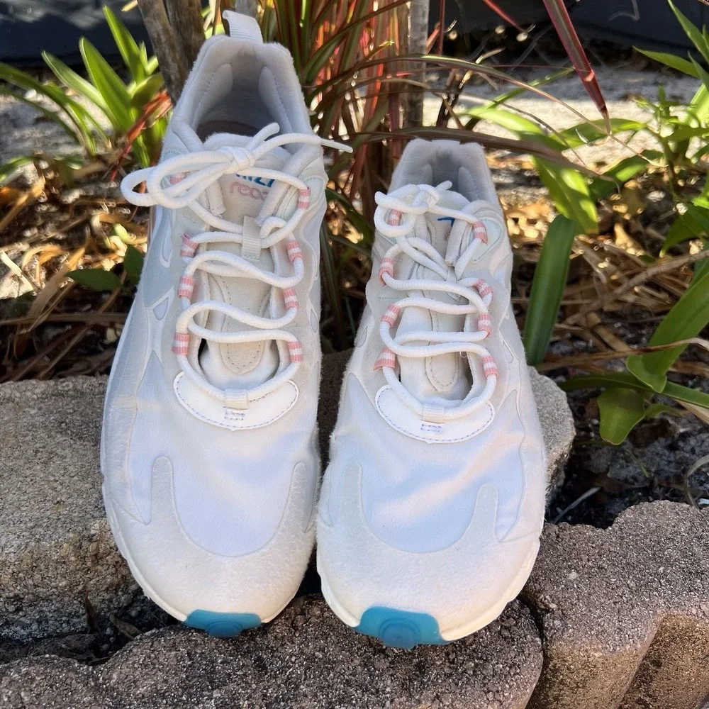 Nike Air Max 270 React White Blue Peach AO4971-100 Women's 11 Pre-loved NO BOX